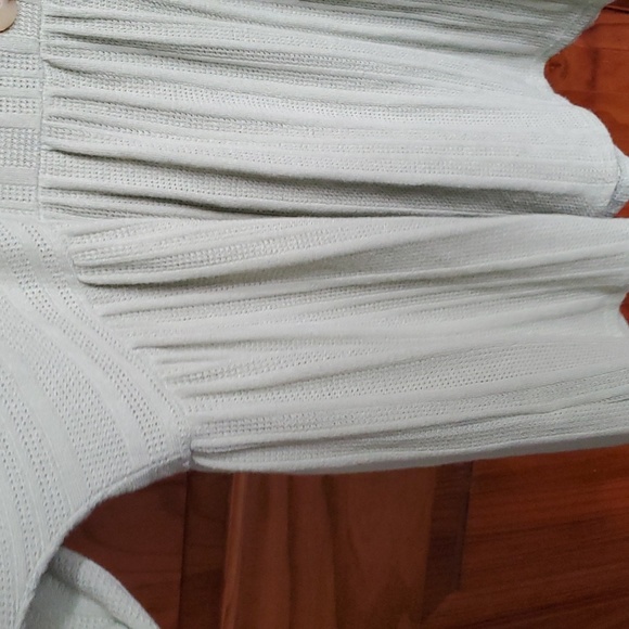 A Beautiful Soul top - Picture 5 of 5